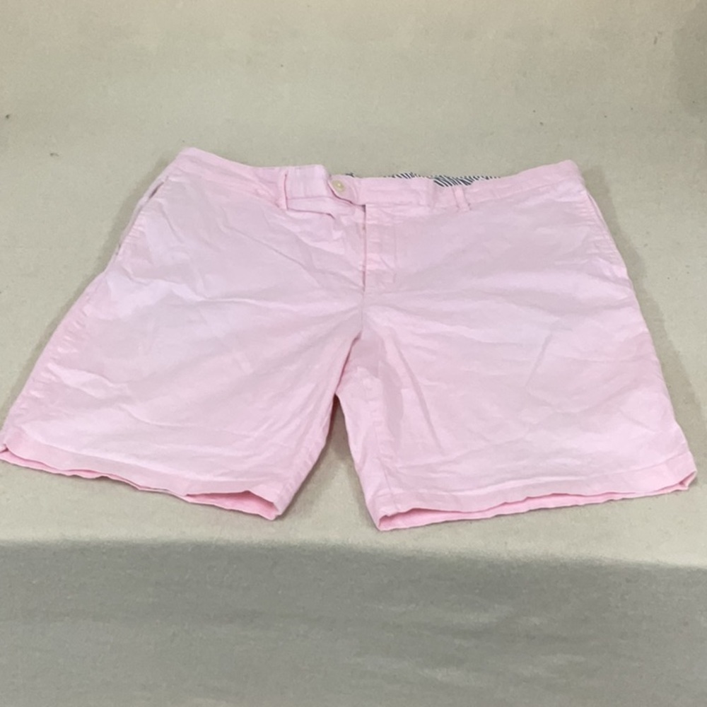 EUC Mens southern pine shorts